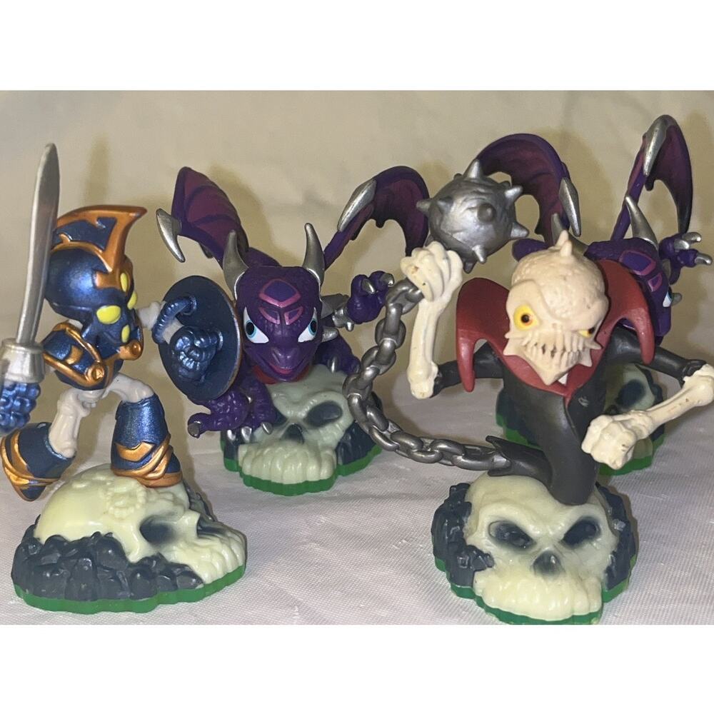 Skylanders Spyro's Undead Element Lot of 4 Activation 2011